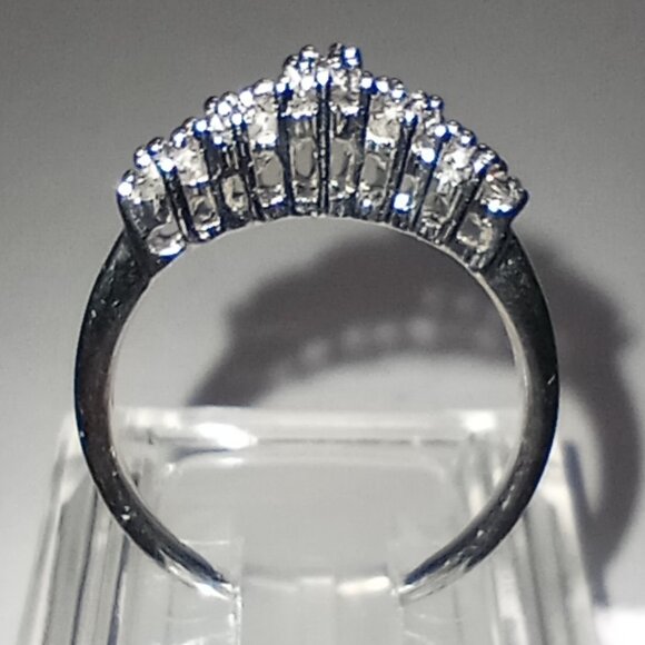 Sparkling 10Kt White Gold 1/2-Carat Diamond Ring - Picture 4 of 4